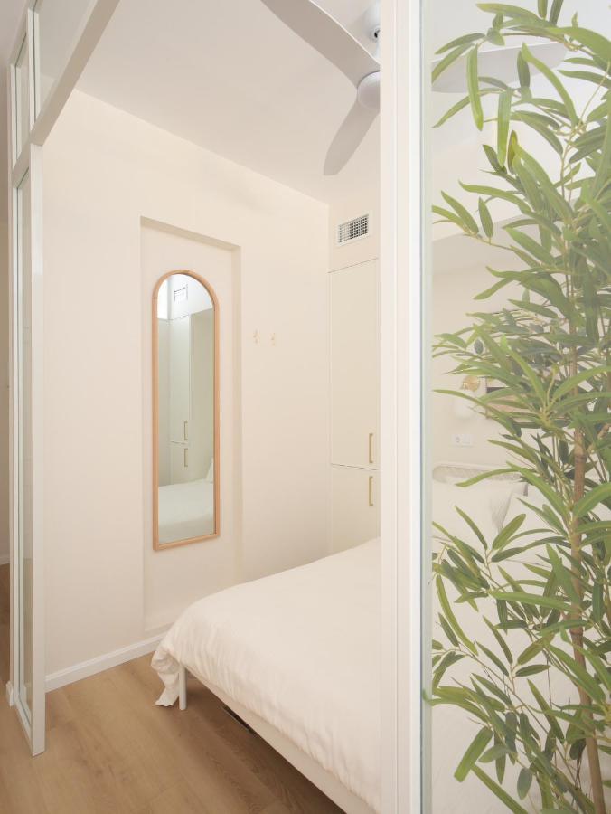 Staylish Studio Apartment In Malasana Madrid Exteriör bild