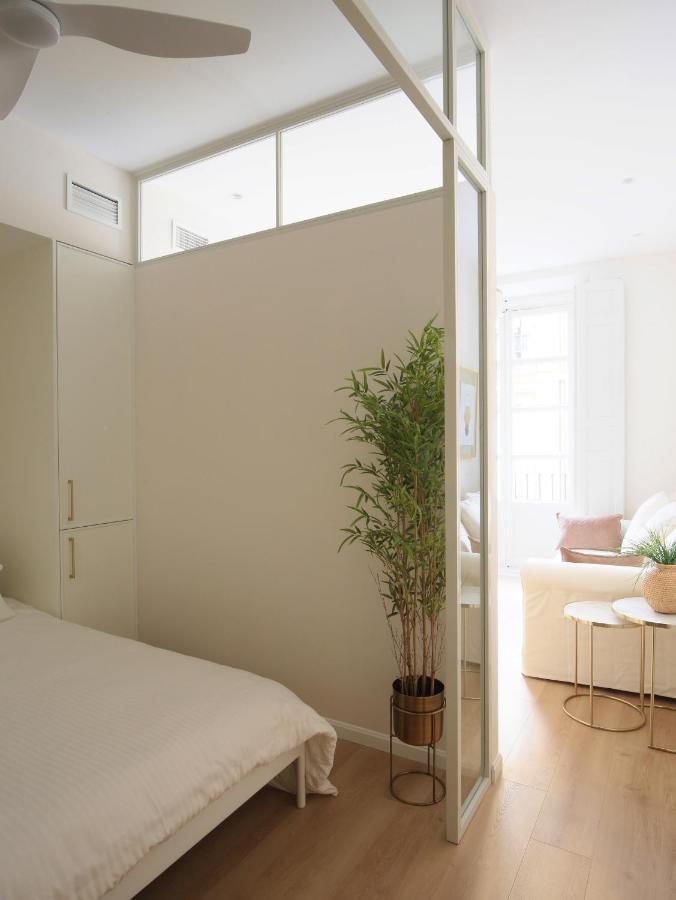 Staylish Studio Apartment In Malasana Madrid Exteriör bild